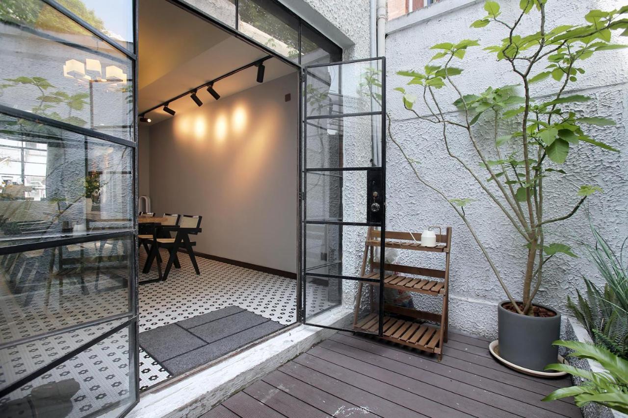 Shanghai Downtown Hills Boutique Guesthouse - Near Metro Line 7, Exit 3, Changping Road エクステリア 写真